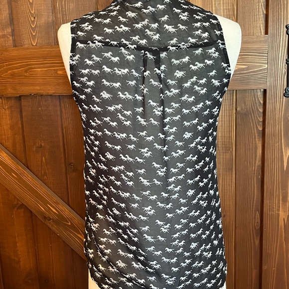 Horse blouse sleeveless Size Small - Picture 1 of 8